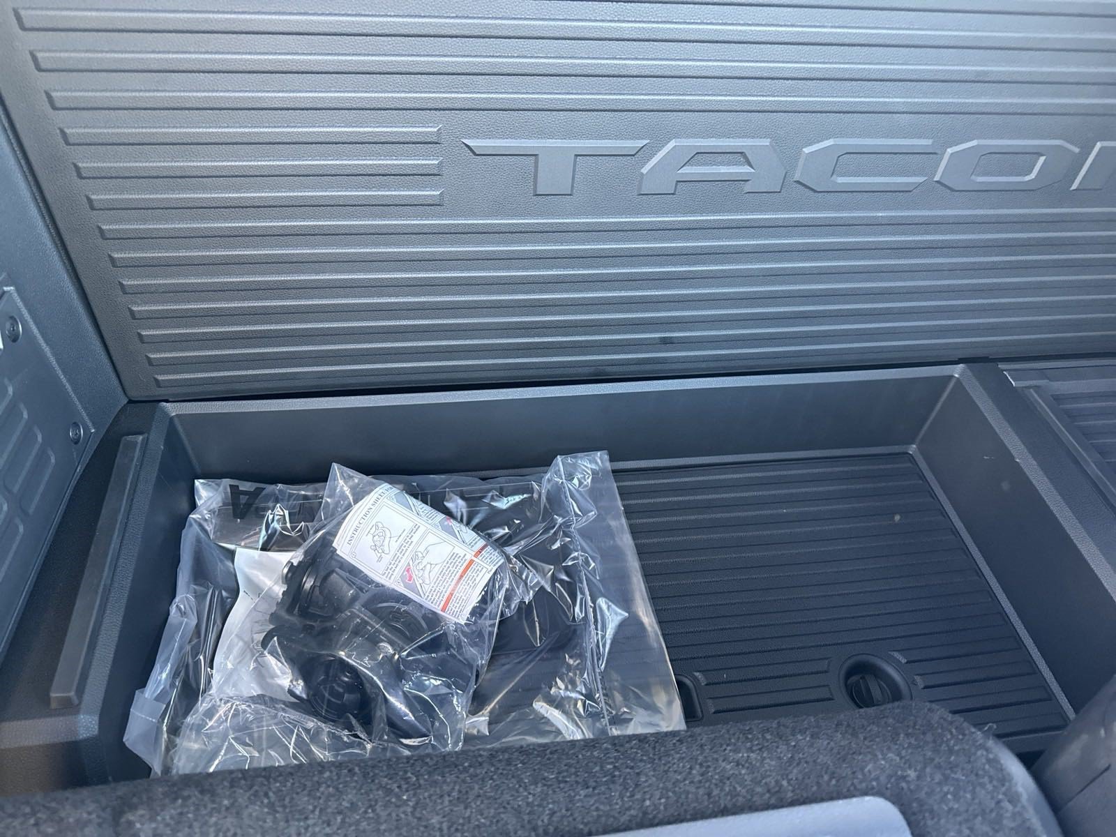 New 2024 Toyota Tacoma SR AWD/4WD image 27