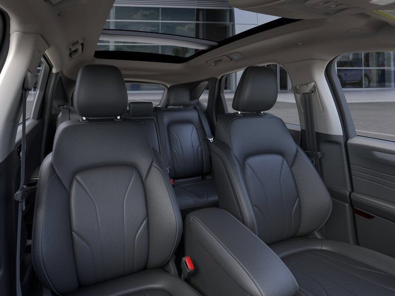 New 2025 Ford Escape SE w/ PHEV Premium Package FWD image 11