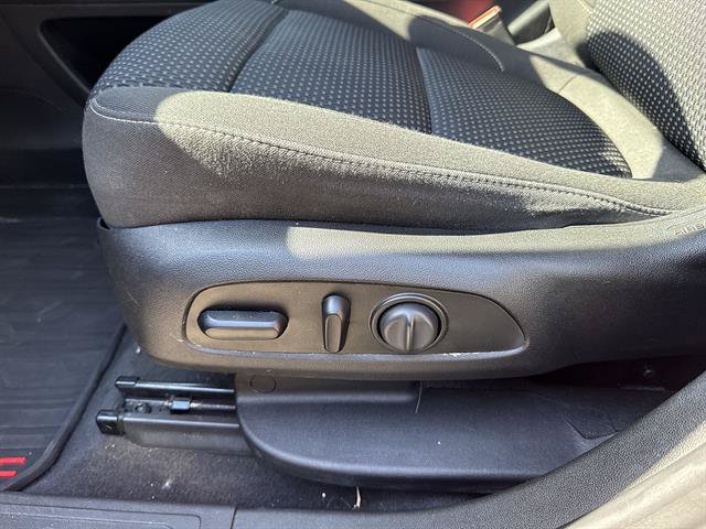 Certified 2021 GMC Acadia SLE w/ Driver Convenience Package FWD image 42