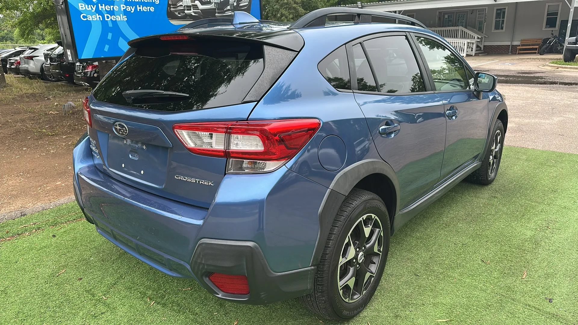 Used 2018 Subaru Crosstrek 2.0i Premium AWD/4WD image 8