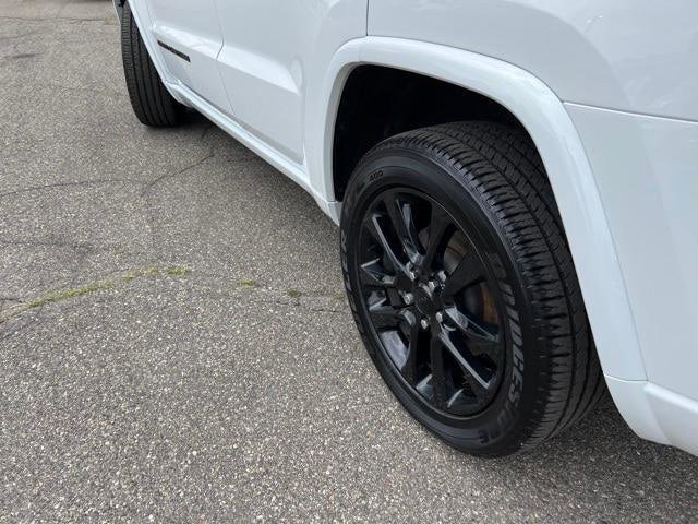 Certified 2021 Jeep Grand Cherokee Laredo X image 36