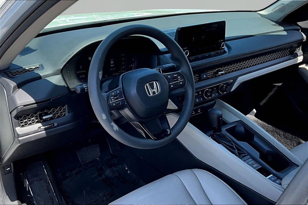 Used 2024 Honda Accord EX image 14