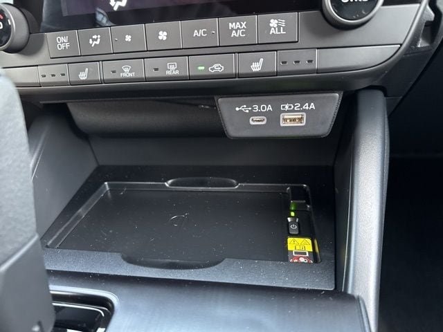 New 2026 Subaru Outback Limited AWD/4WD image 24