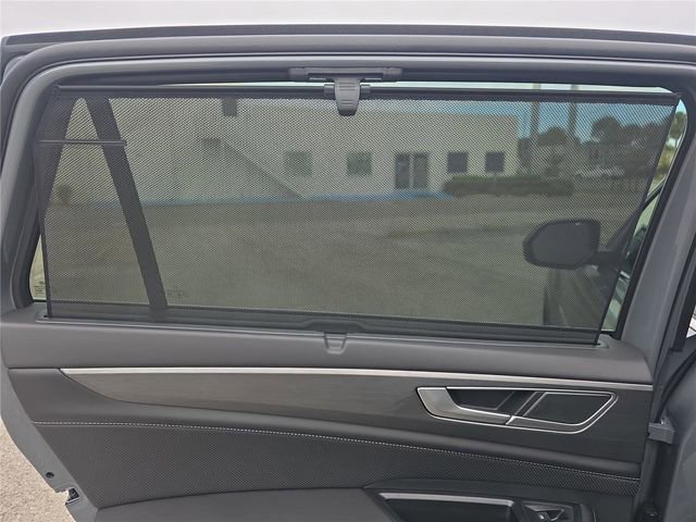 New 2026 Volkswagen Atlas Cross Sport SE image 12