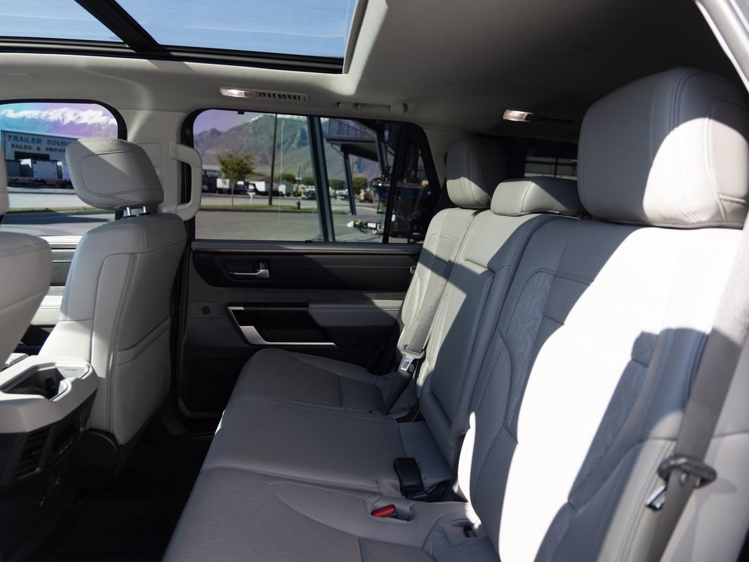 Used 2024 Toyota Sequoia Limited AWD/4WD image 18