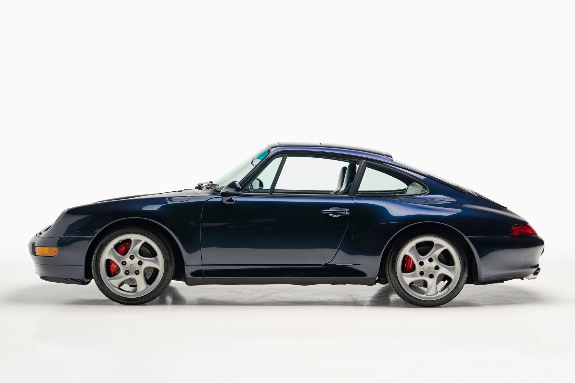 Used 1996 Porsche 911 Carrera 4S AWD/4WD image 10
