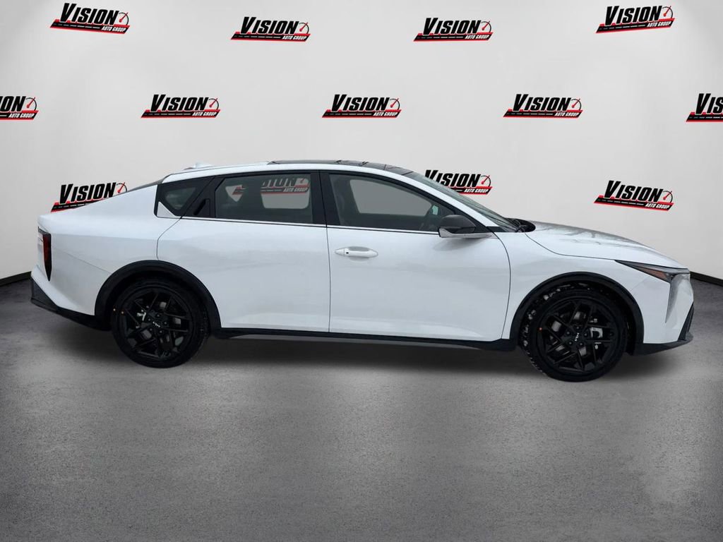 New 2025 Kia K4 GT-Line Turbo FWD image 4