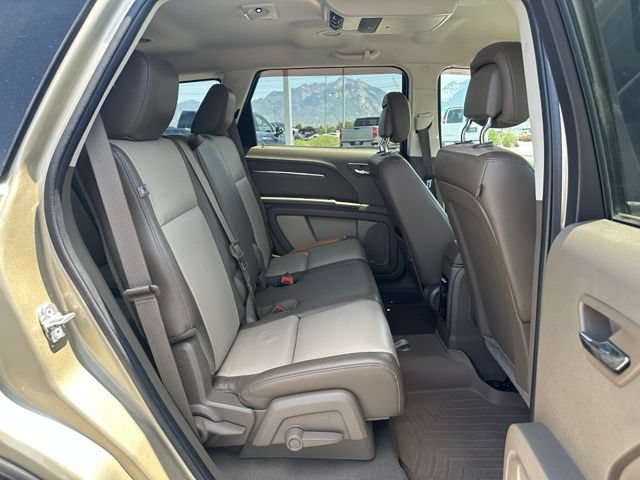 Used 2010 Dodge Journey R/T w/ Flexible Seating Group AWD/4WD image 29