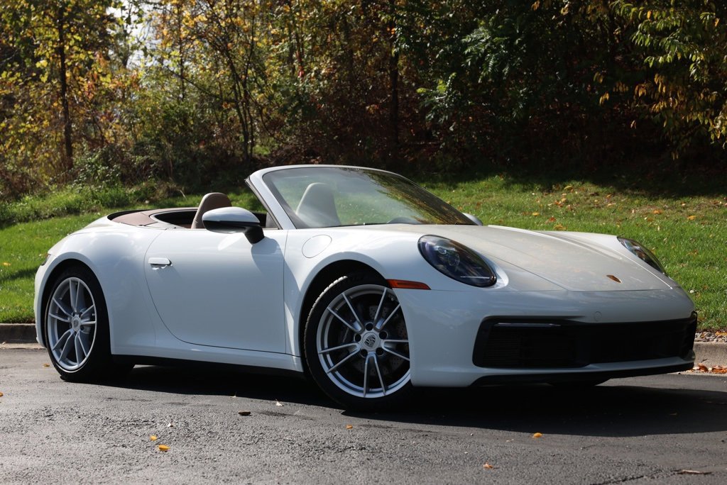 Used 2024 Porsche 911 Carrera image 8