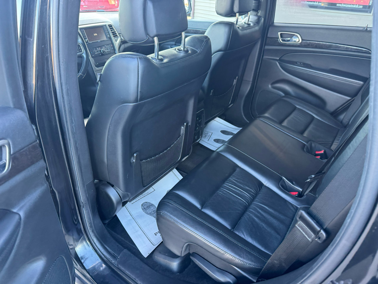 Used 2012 Jeep Grand Cherokee Laredo image 10
