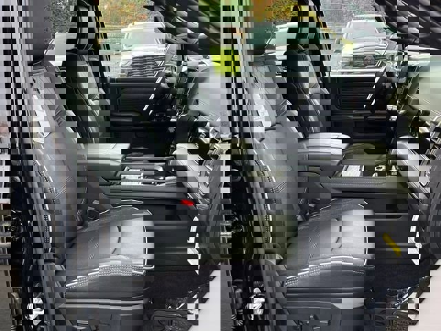 New 2026 RAM 3500 Limited image 23