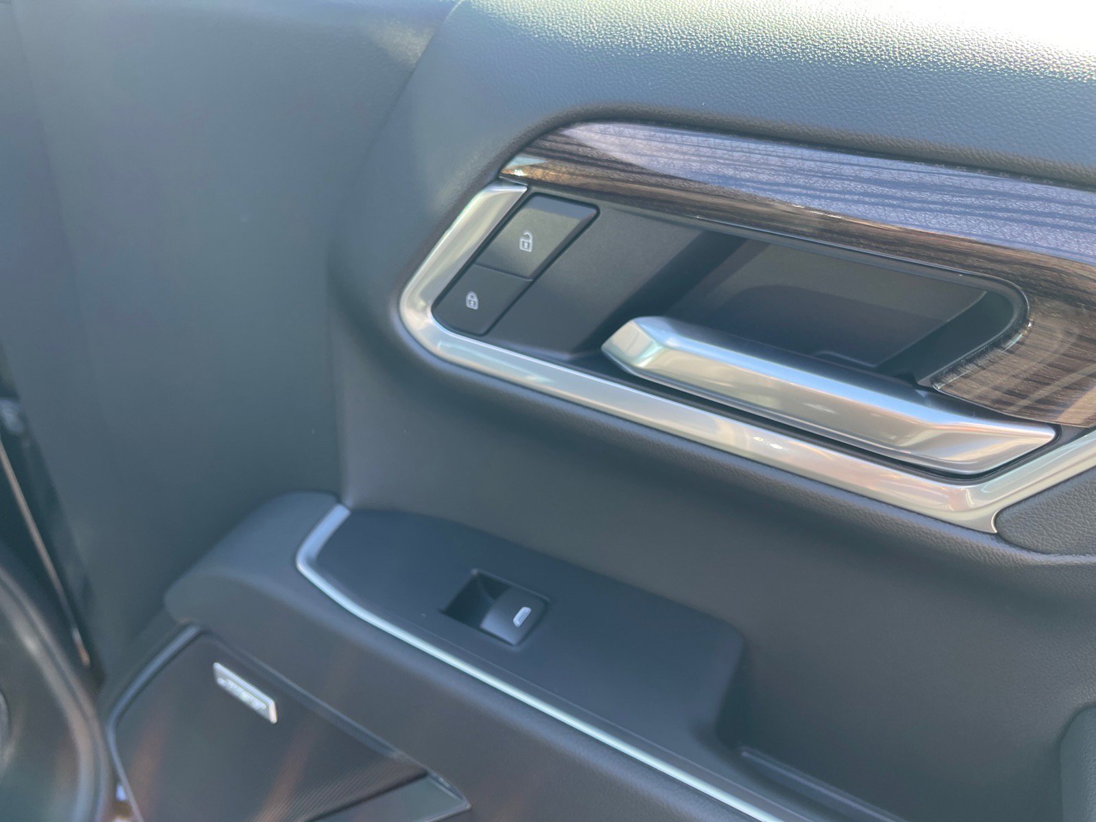 New 2026 Chevrolet Silverado 1500 RST w/ Dark Appearance Package image 19