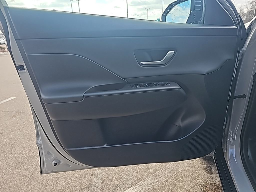 New 2026 Hyundai Kona SEL Premium image 10