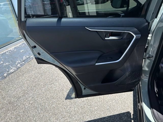 Used 2023 Toyota RAV4 XLE Premium AWD/4WD image 15