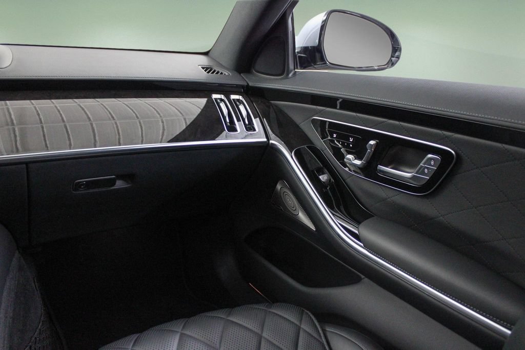 Used 2022 Mercedes-Benz S 580 4MATIC Sedan image 20