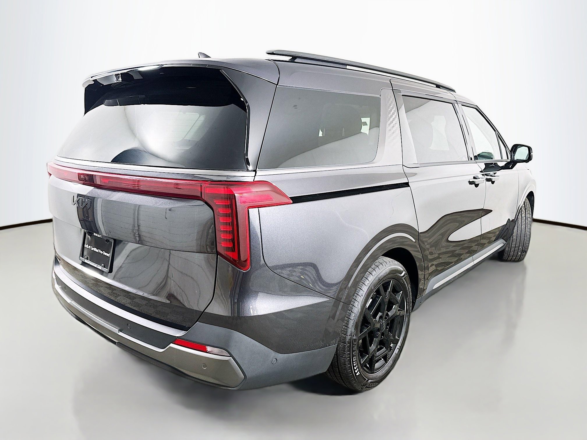 Certified 2026 Kia Carnival SX Prestige FWD image 7