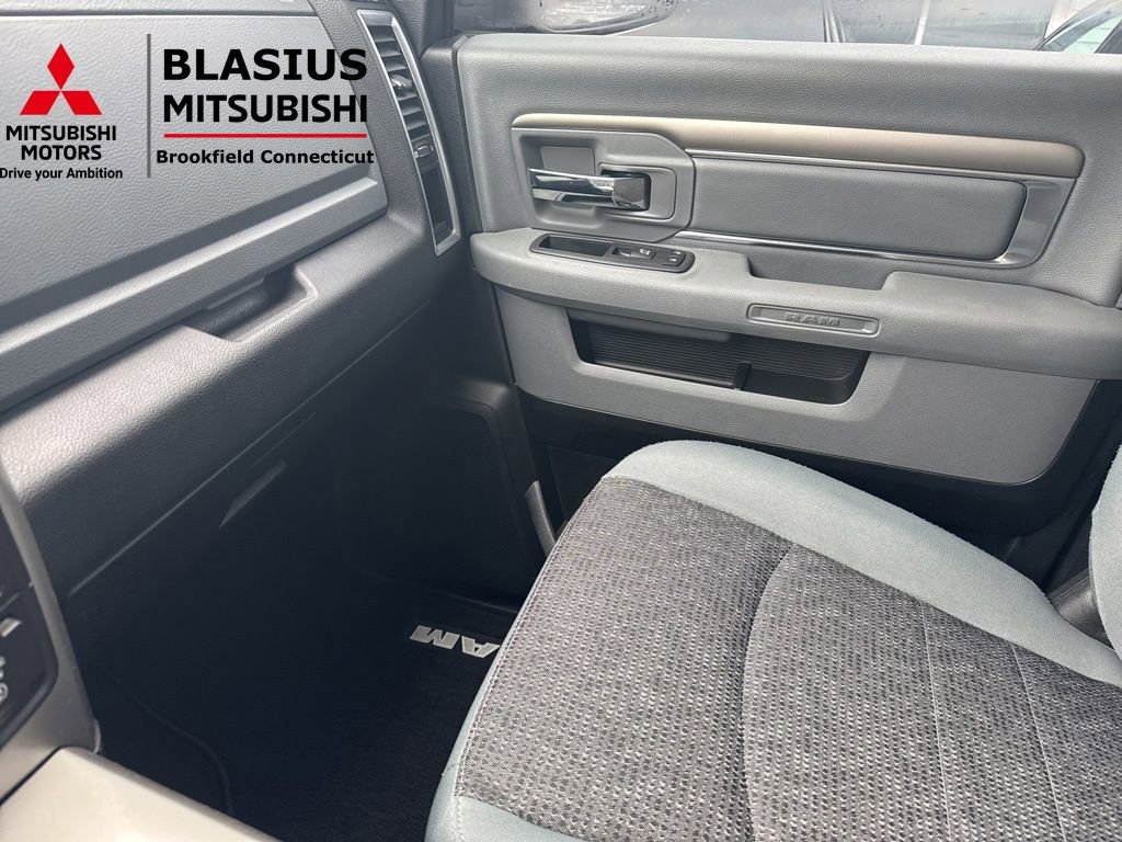 Used 2019 RAM 1500 Classic Warlock image 34