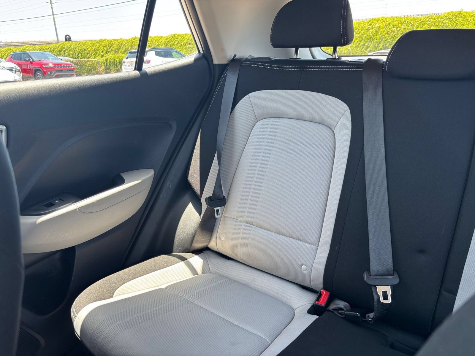 Used 2026 Hyundai Venue SEL FWD image 39