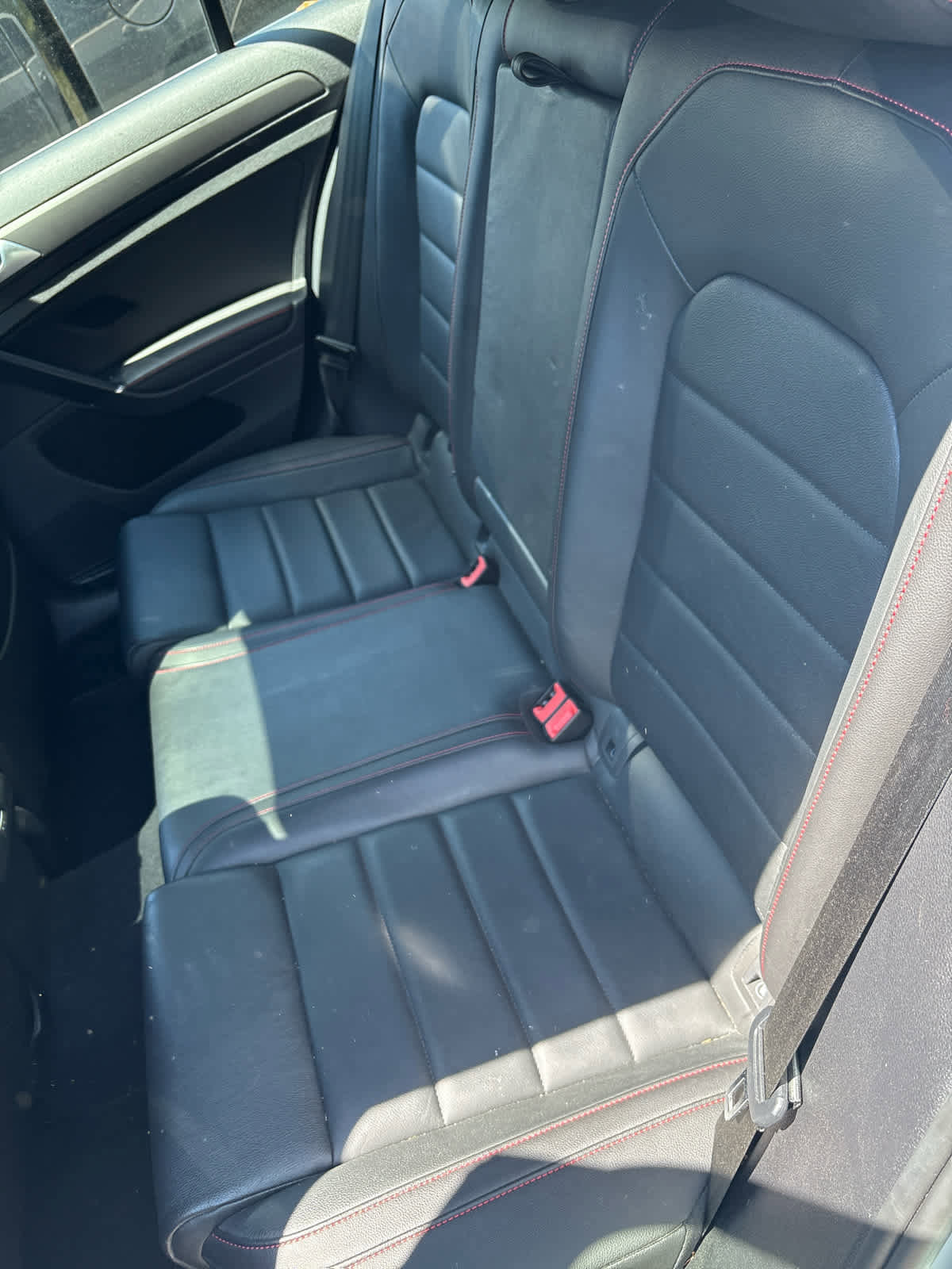 Used 2021 Volkswagen GTI SE FWD image 4