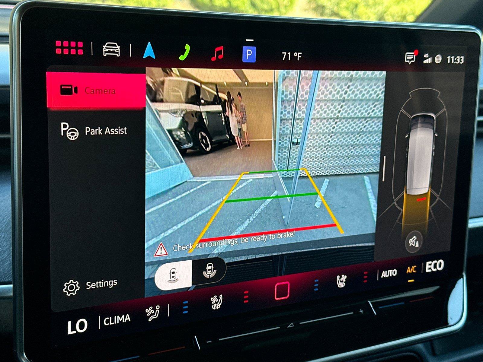 New 2025 Volkswagen ID. Buzz Pro S RWD image 20