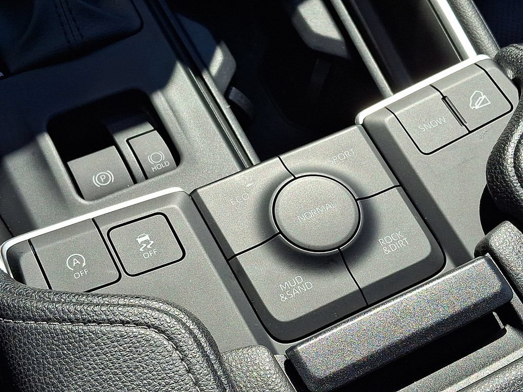 Certified 2026 Toyota Grand Highlander AWD image 28