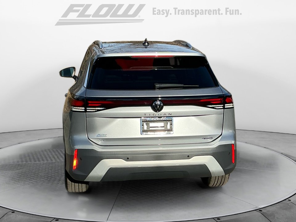 New 2026 Volkswagen Tiguan SE AWD/4WD image 6