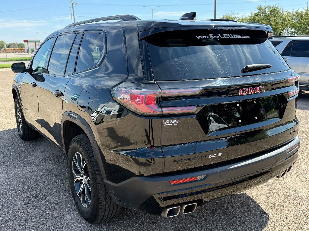 Certified 2024 GMC Acadia AT4 image 3