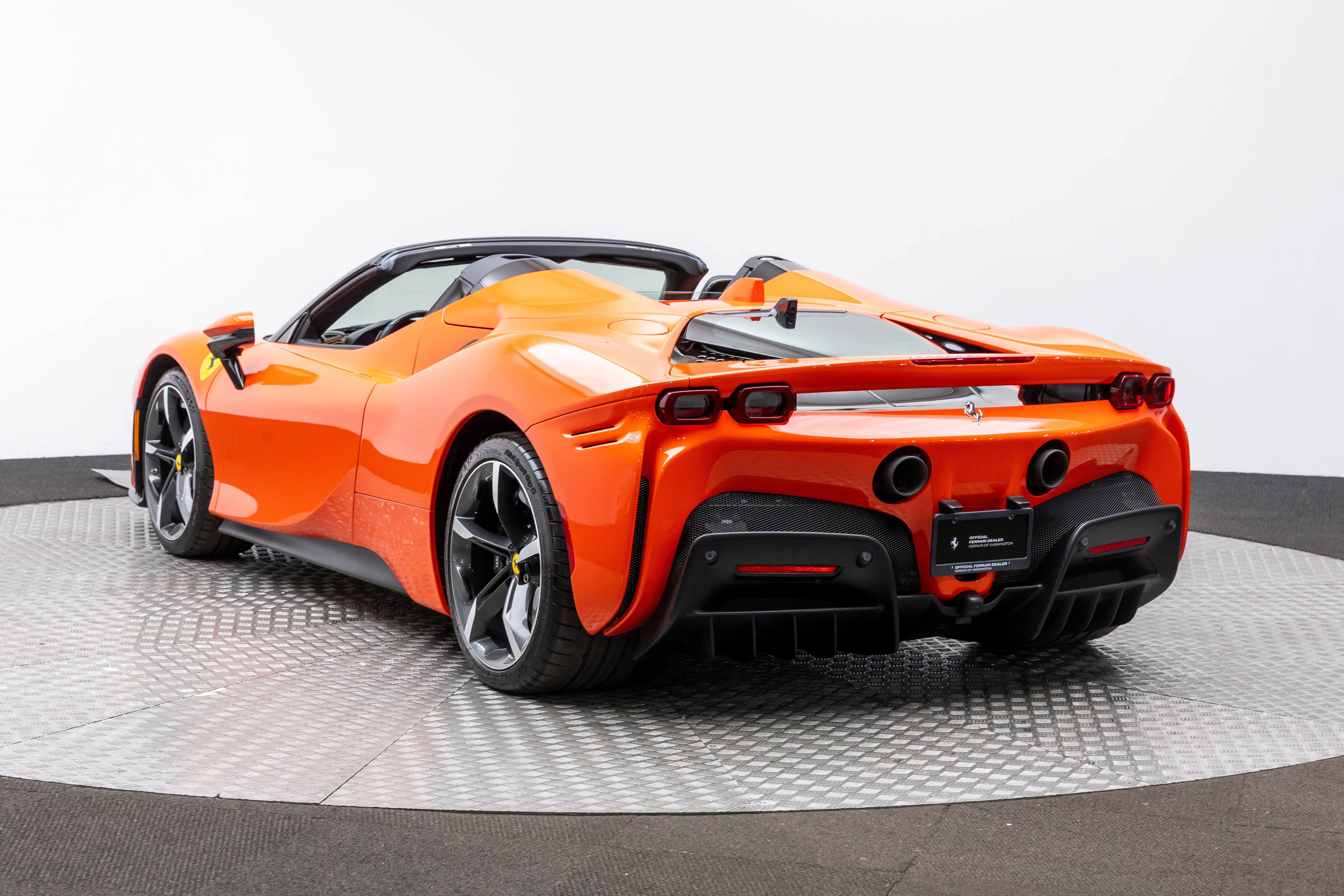 Certified 2024 Ferrari SF90 Spider image 3