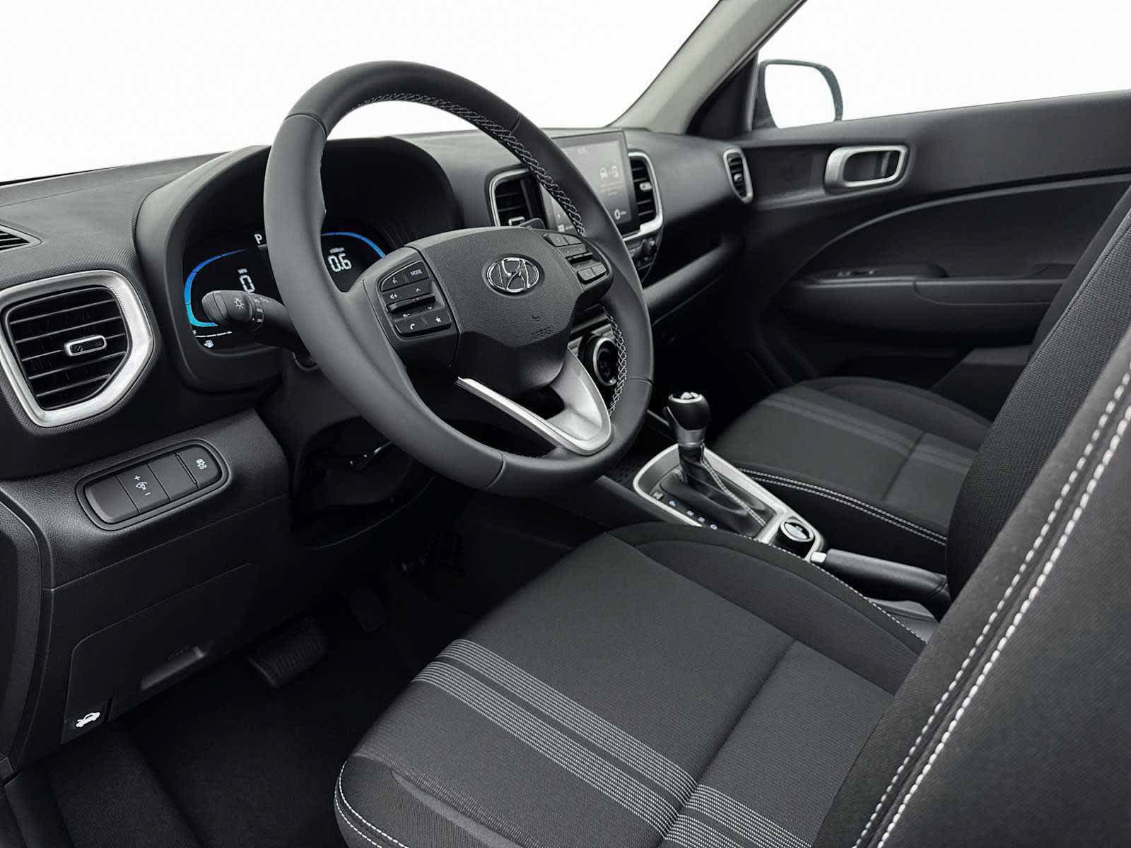 New 2026 Hyundai Venue SEL FWD image 14