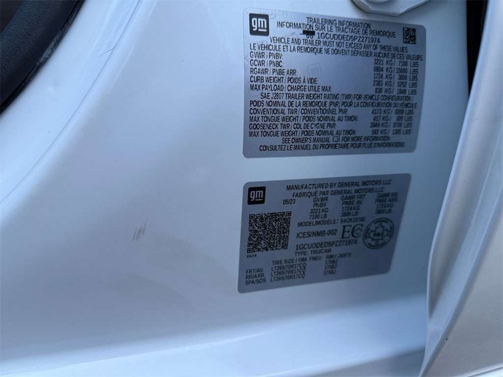New 2026 Chevrolet Suburban Z71 w/ Sun And Tow Package image 23