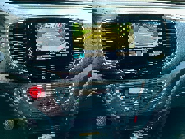 Certified 2022 Honda Passport TrailSport image 37