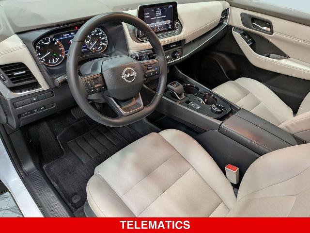 Certified 2025 Nissan Rogue SV w/ SV Premium Package AWD/4WD image 12
