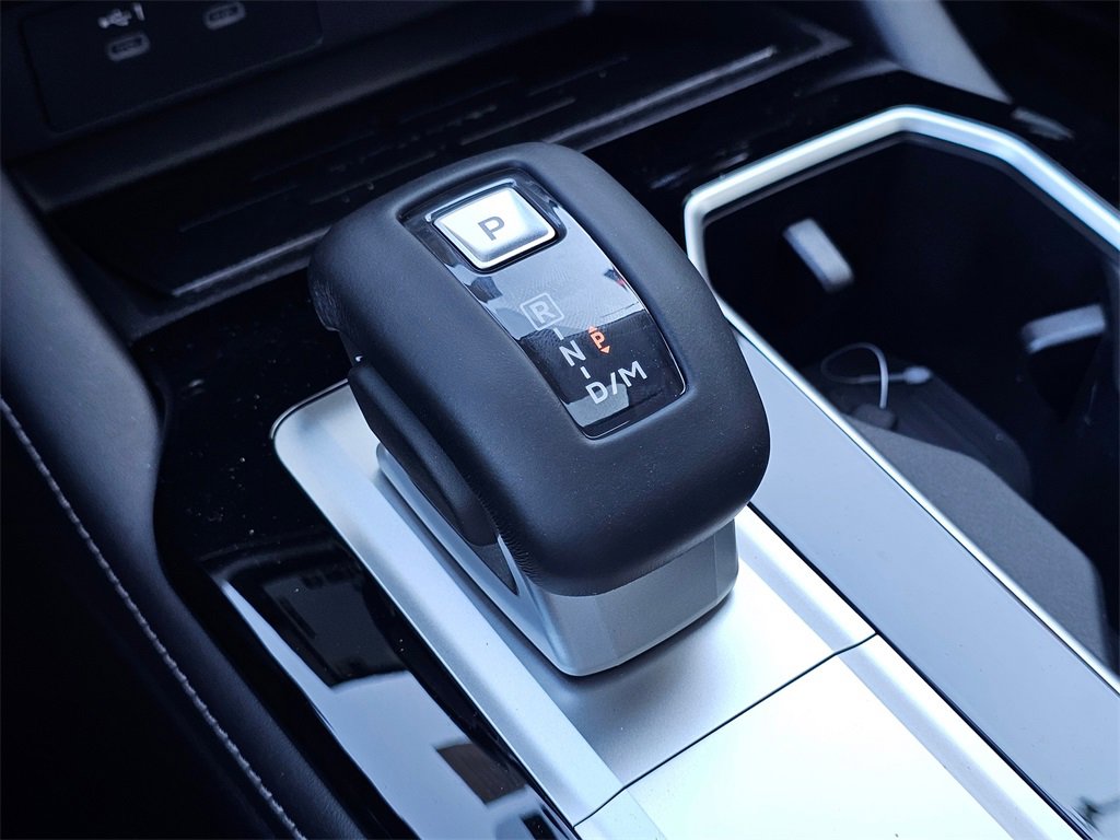 New 2025 Mitsubishi Outlander AWD image 15