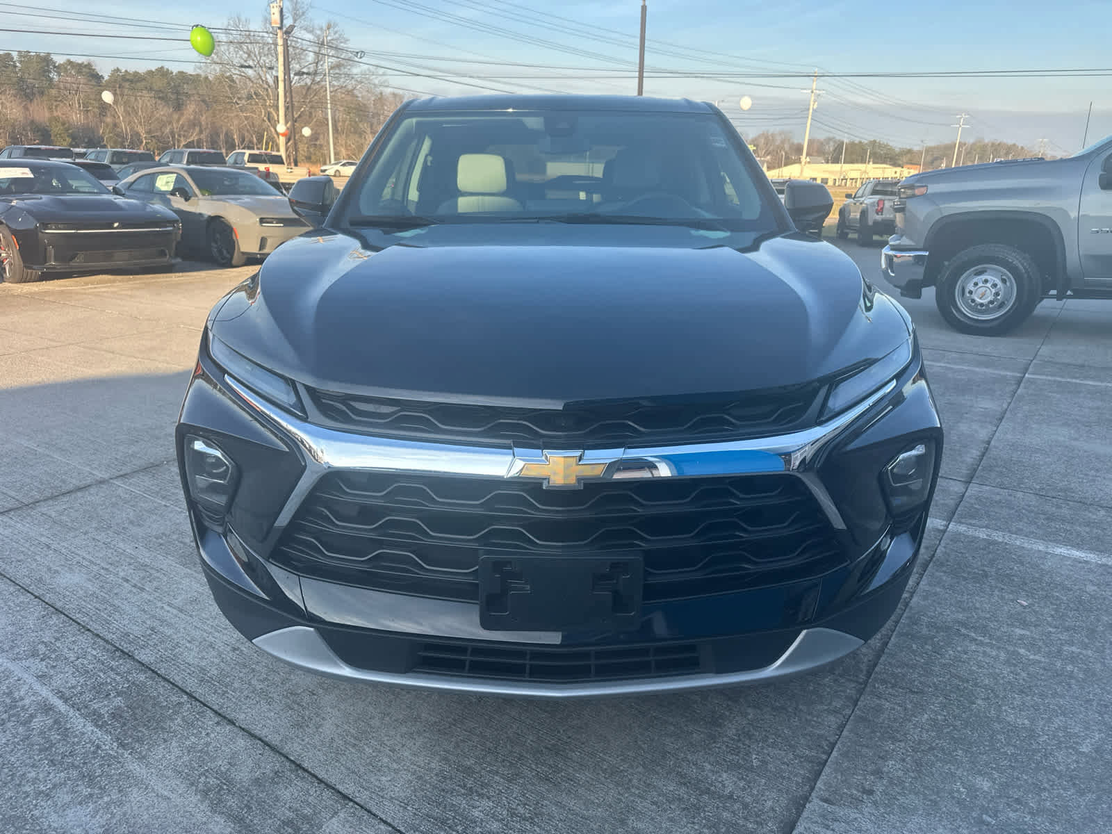 Used 2023 Chevrolet Blazer LT image 3