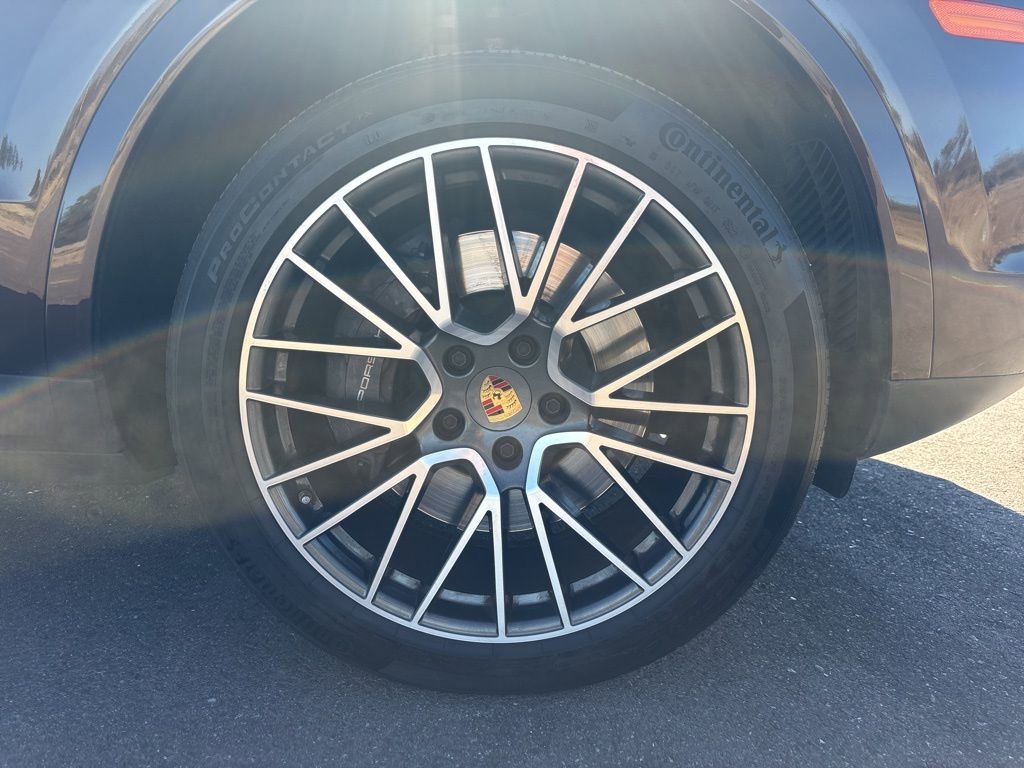Used 2023 Porsche Cayenne image 31