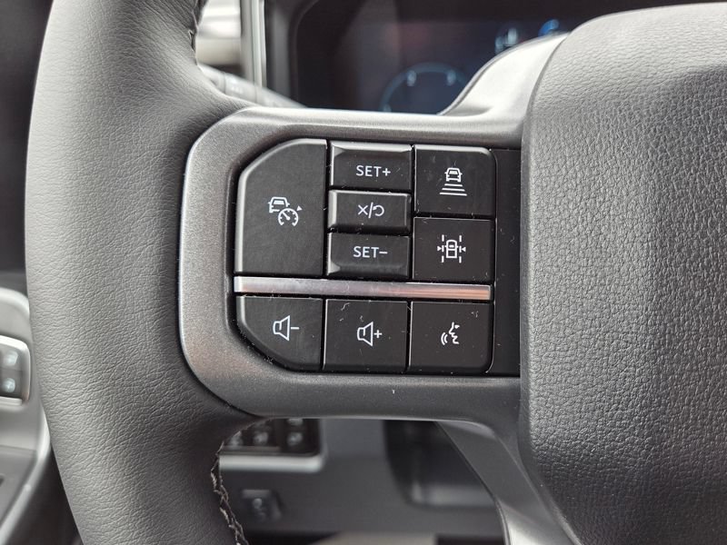 New 2026 Ford F250 Lariat w/ Black Appearance Package AWD/4WD image 36