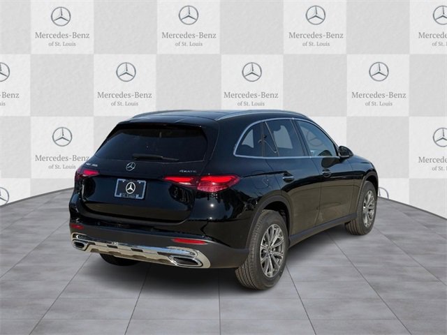 New 2026 Mercedes-Benz GLC 300 4MATIC image 3