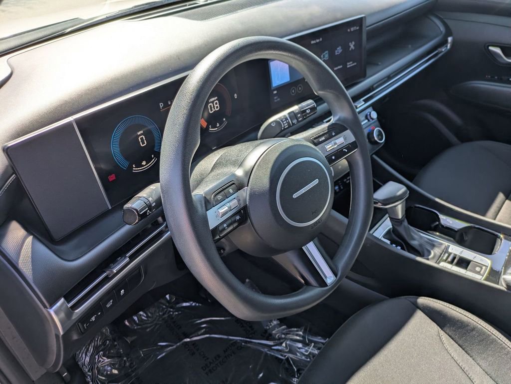 Certified 2025 Hyundai Tucson SEL image 16