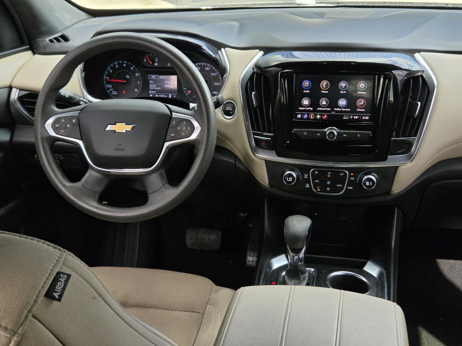 Used 2023 Chevrolet Traverse LS FWD image 9