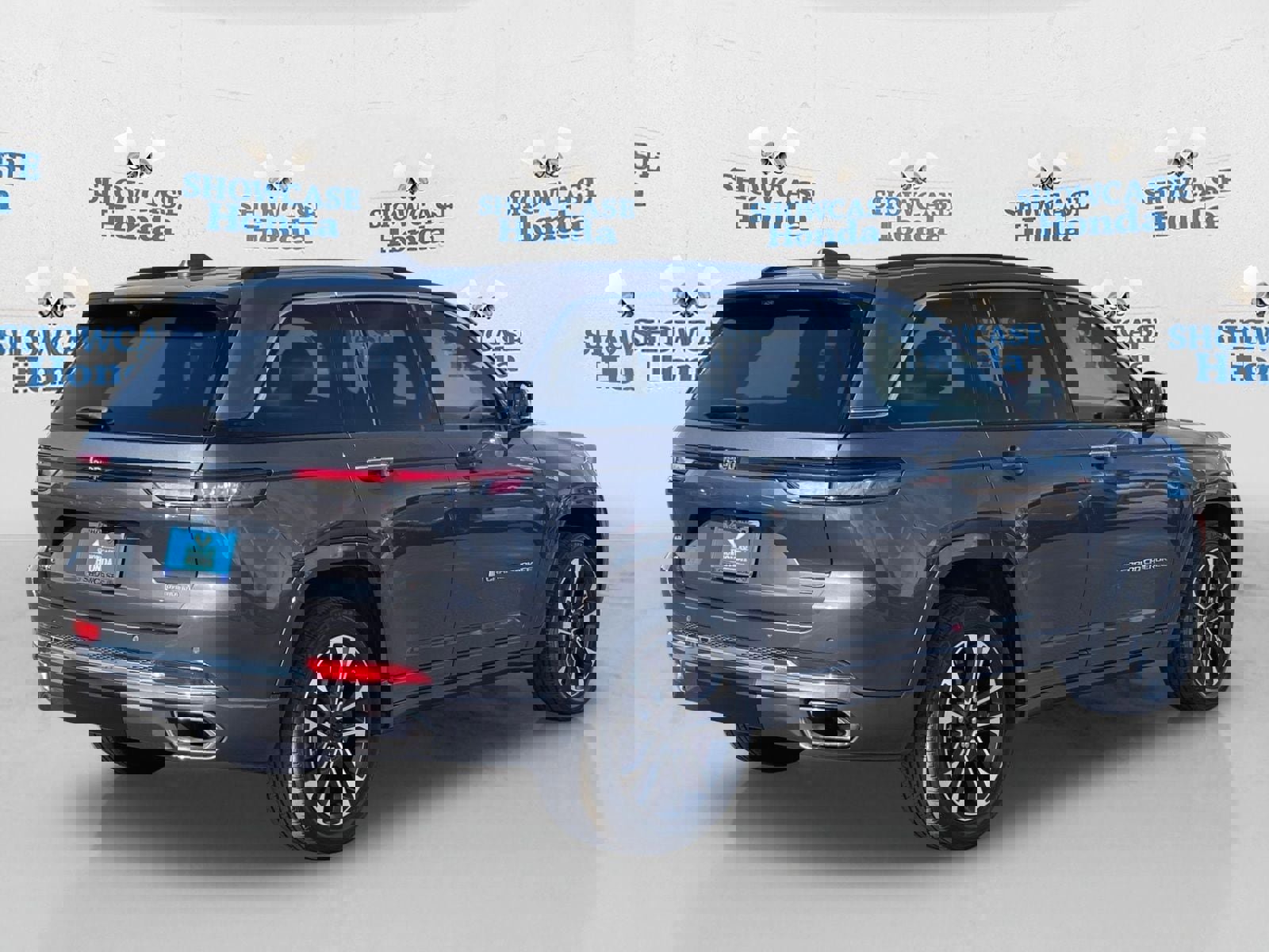 Used 2022 Jeep Grand Cherokee Overland w/ Luxury Tech Group IV image 8