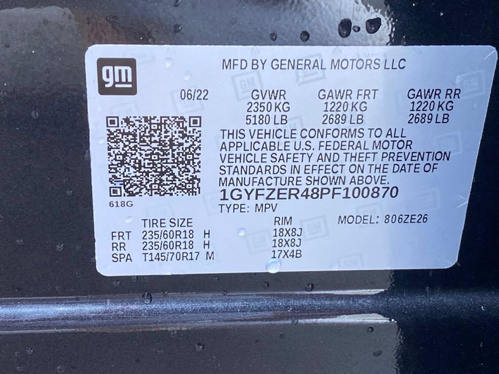 Used 2023 Cadillac XT4 Sport w/ Cold Weather Package FWD image 33