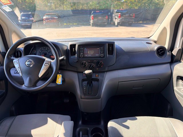 Used 2018 Nissan NV200 SV w/ Navigation Package FWD image 17