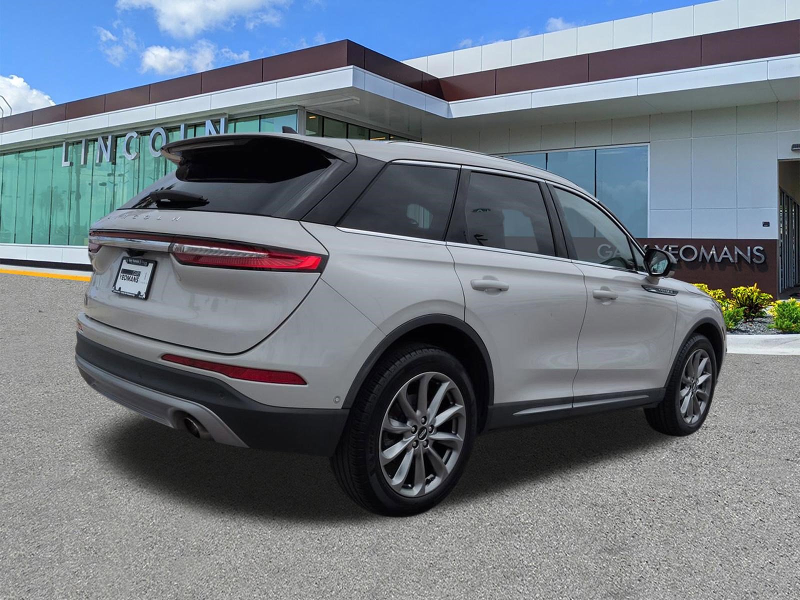 Used 2020 Lincoln Corsair AWD image 5