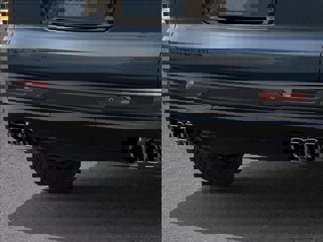 New 2026 Chevrolet Traverse LT w/ Midnight/Sport Edition image 14