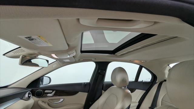 Used 2019 Mercedes-Benz C 300 Sedan image 14