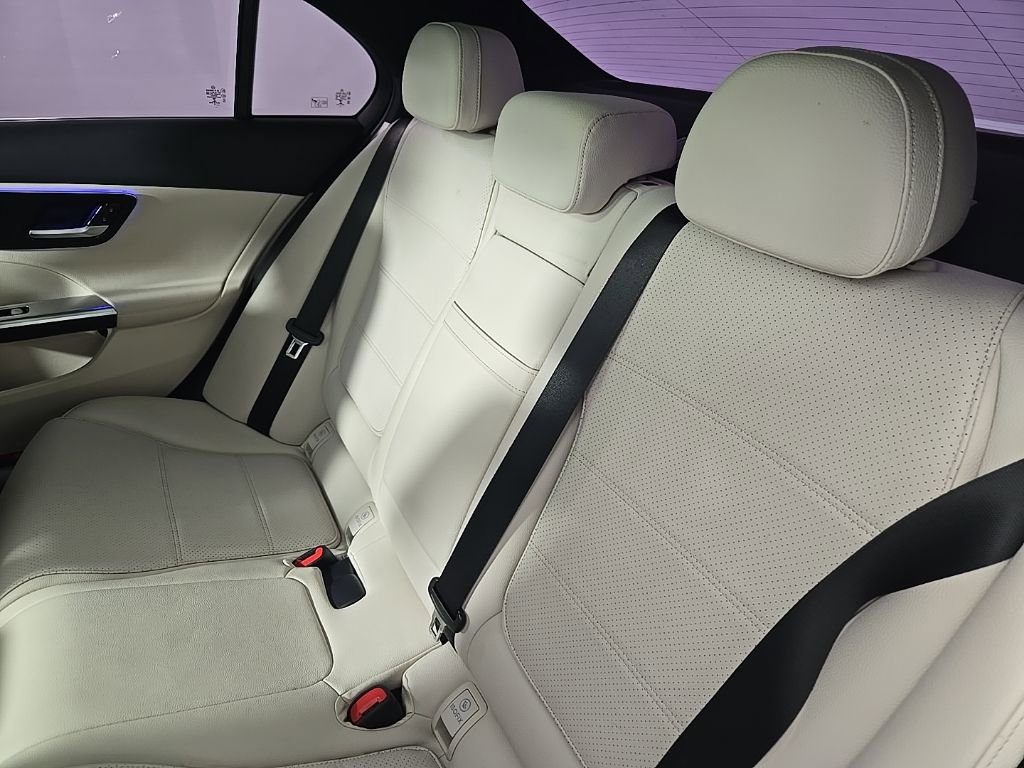 Used 2022 Mercedes-Benz C 300 4MATIC Sedan image 17