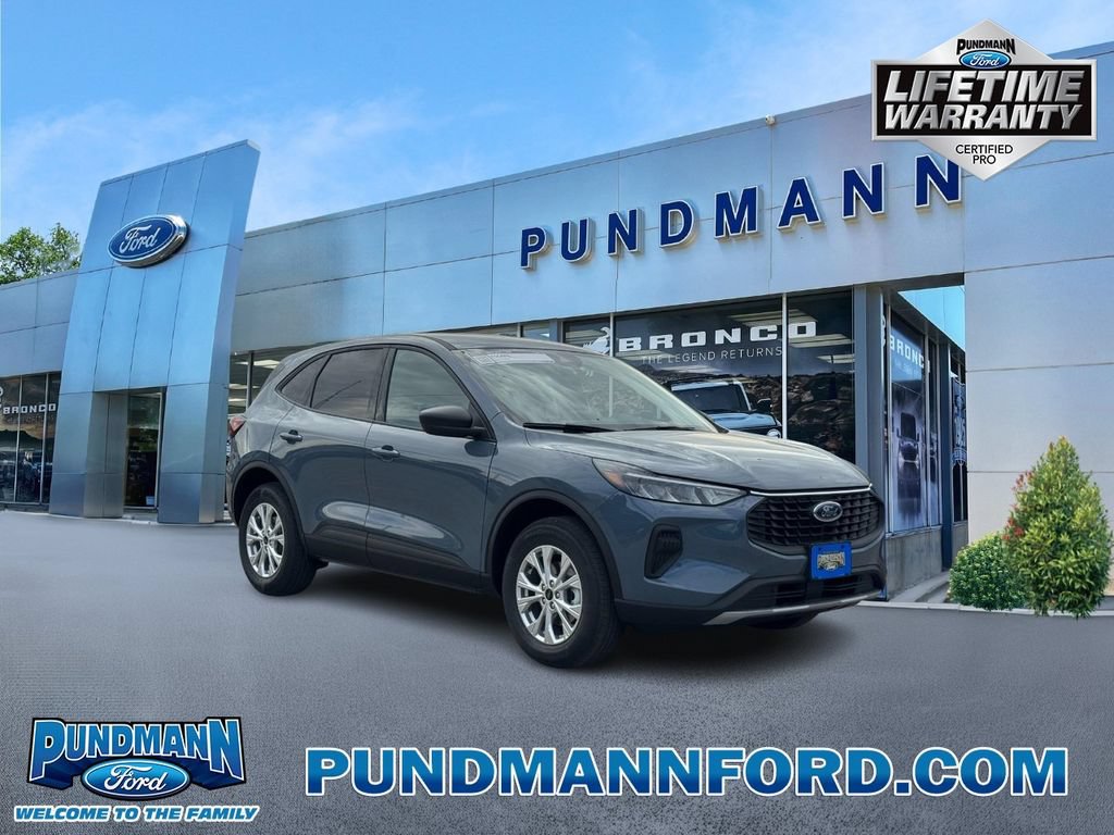 New 2026 Ford Escape Active w/ Cold Weather Package AWD/4WD image 1