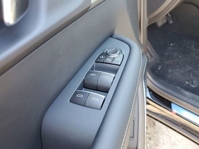 New 2026 Buick Enclave Avenir w/ Super Cruise Package FWD image 18