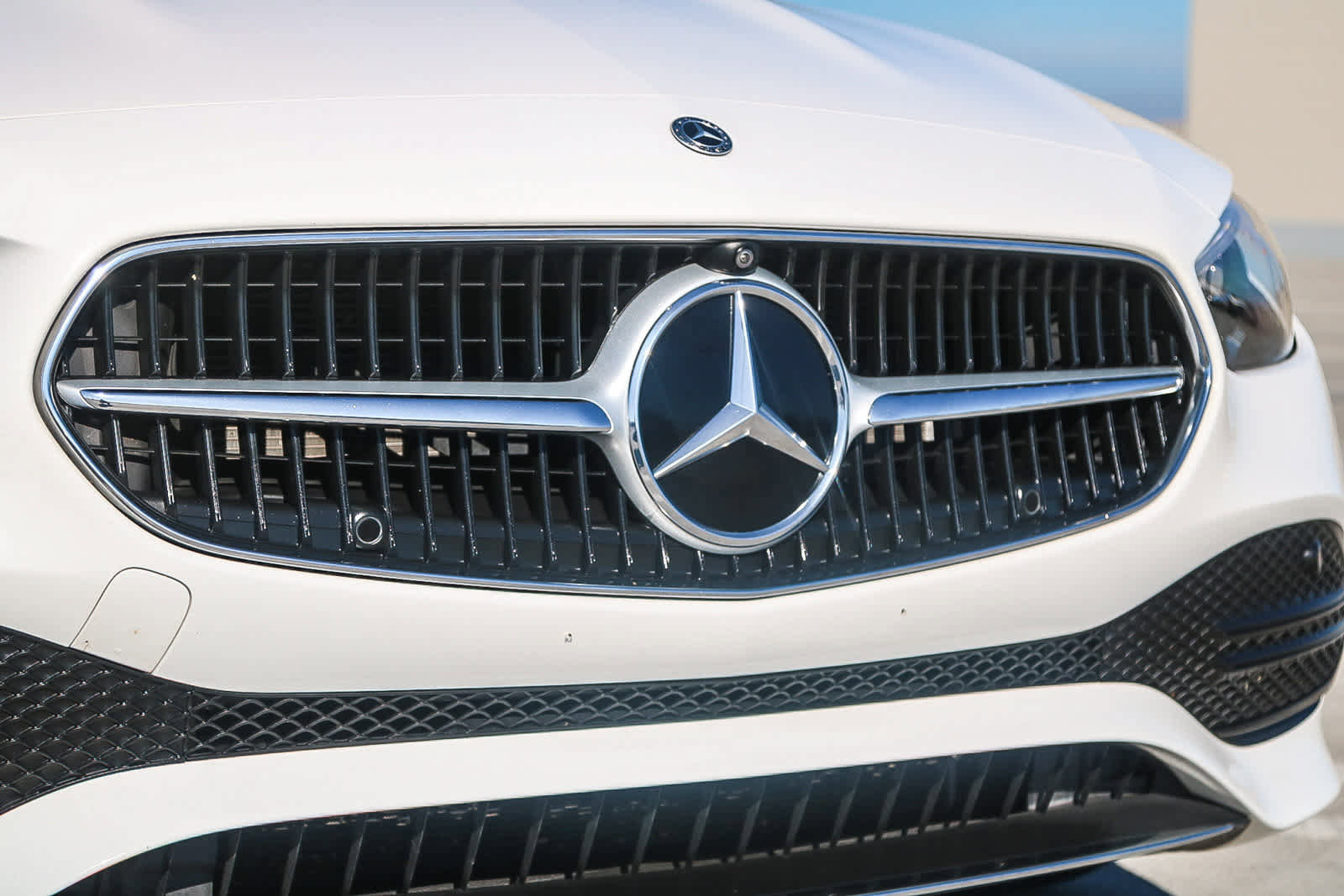 Used 2023 Mercedes-Benz C 300 Sedan image 5