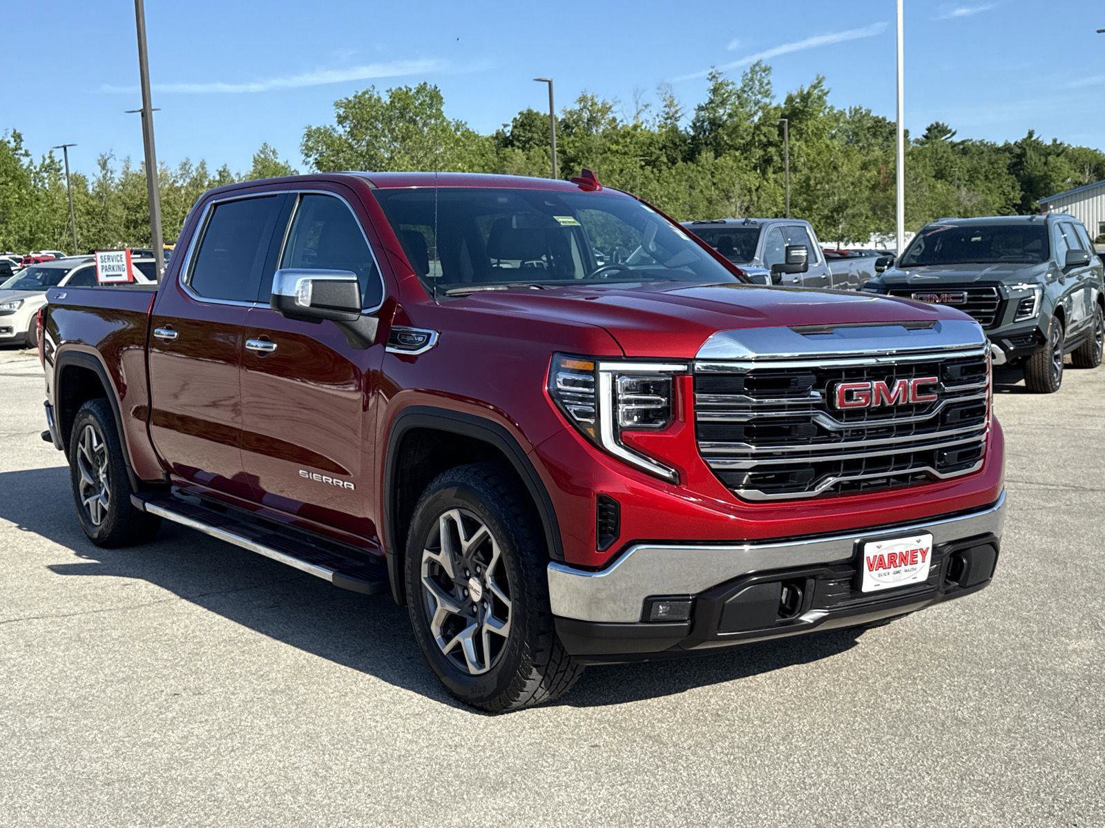 Used 2022 GMC Sierra 1500 SLT w/ SLT Premium Package image 3